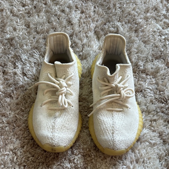 Men’s‎ 6.5 Authentic White Yeezy - Picture 3 of 5